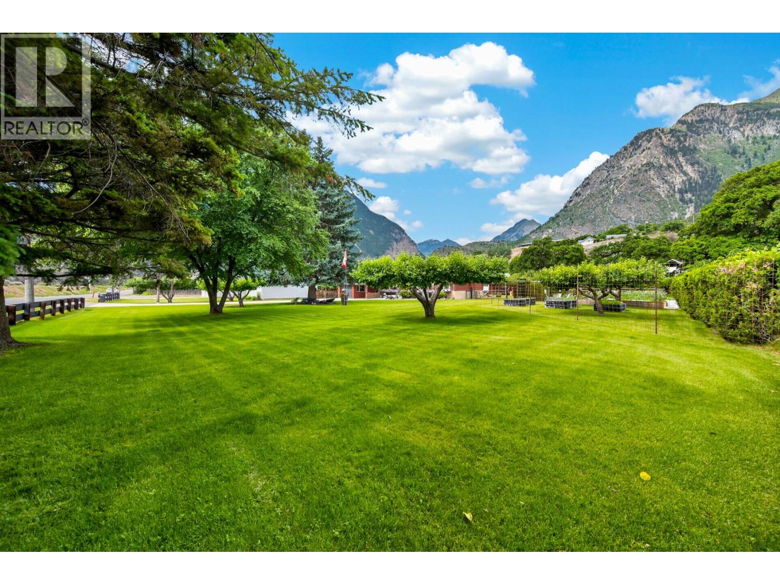 1477 Main Street, Lillooet, British Columbia  V0K 1V0 - Photo 47 - 10390570