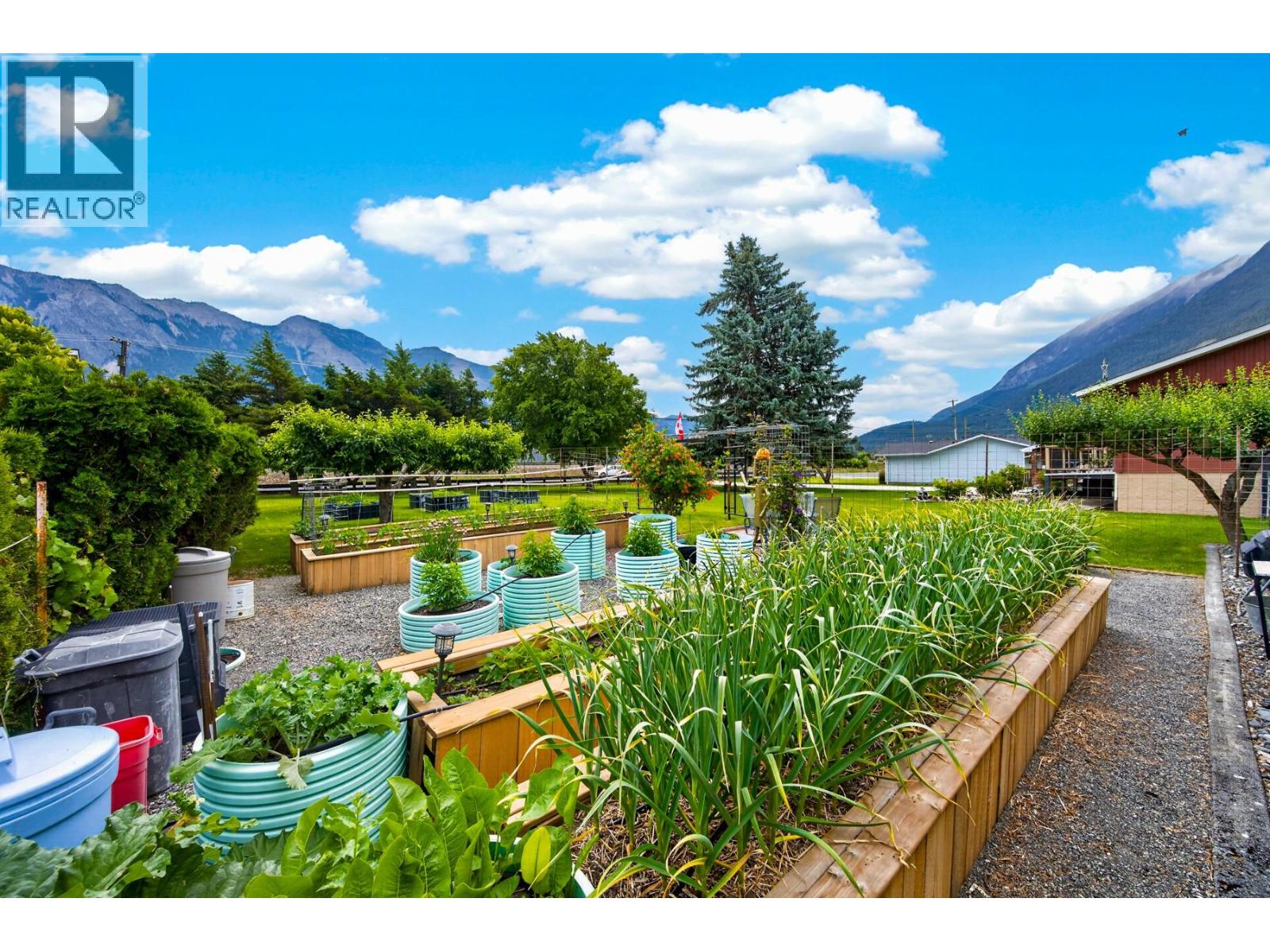 1477 Main Street, Lillooet, British Columbia  V0K 1V0 - Photo 49 - 10390570