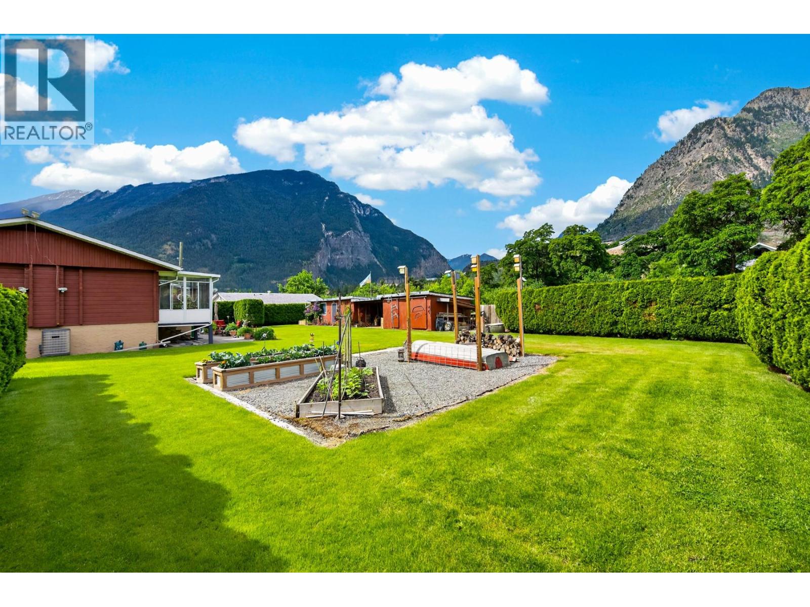1477 Main Street, Lillooet, British Columbia  V0K 1V0 - Photo 57 - 10390570