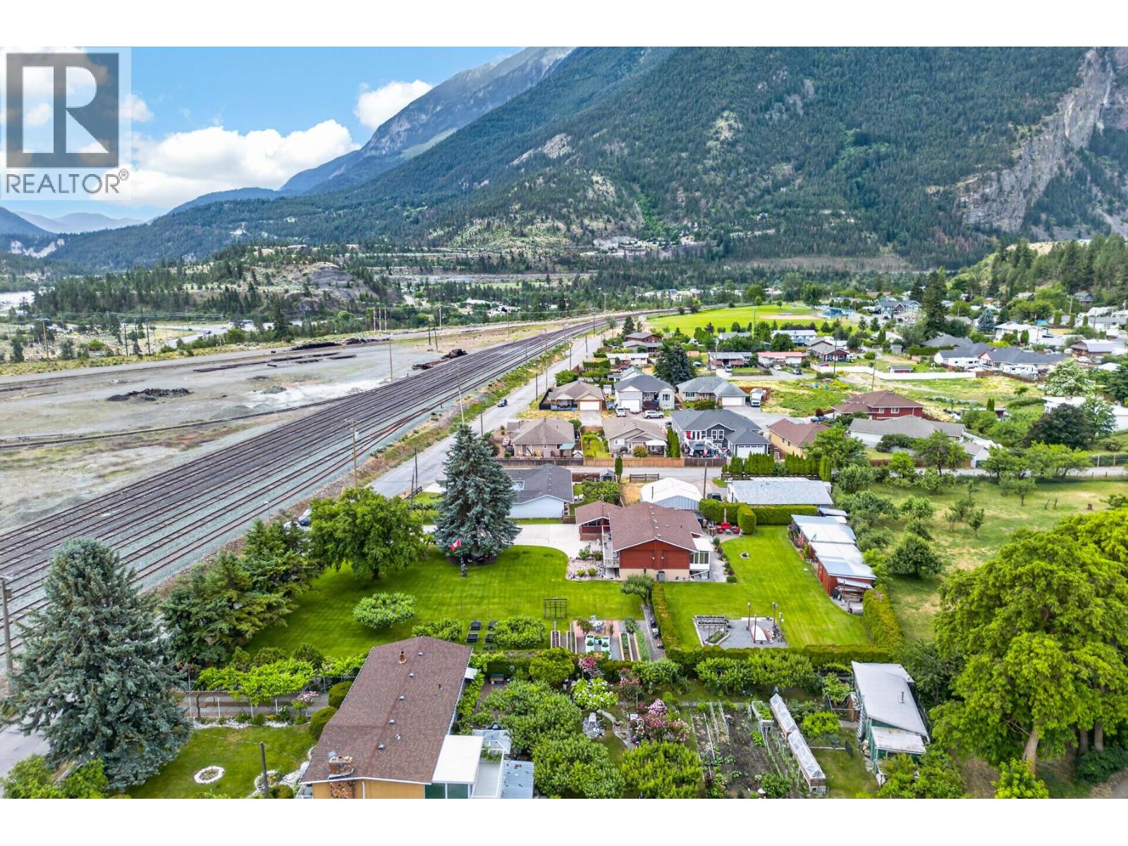 1477 Main Street, Lillooet, British Columbia  V0K 1V0 - Photo 62 - 10390570