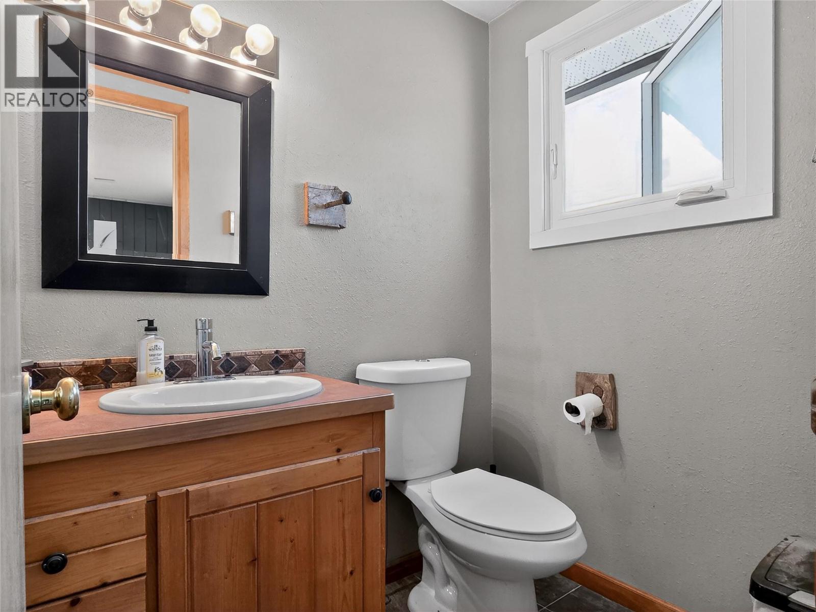 1497 Watson Larson Road, Kamloops, British Columbia  V2C 6Y1 - Photo 16 - 10390424