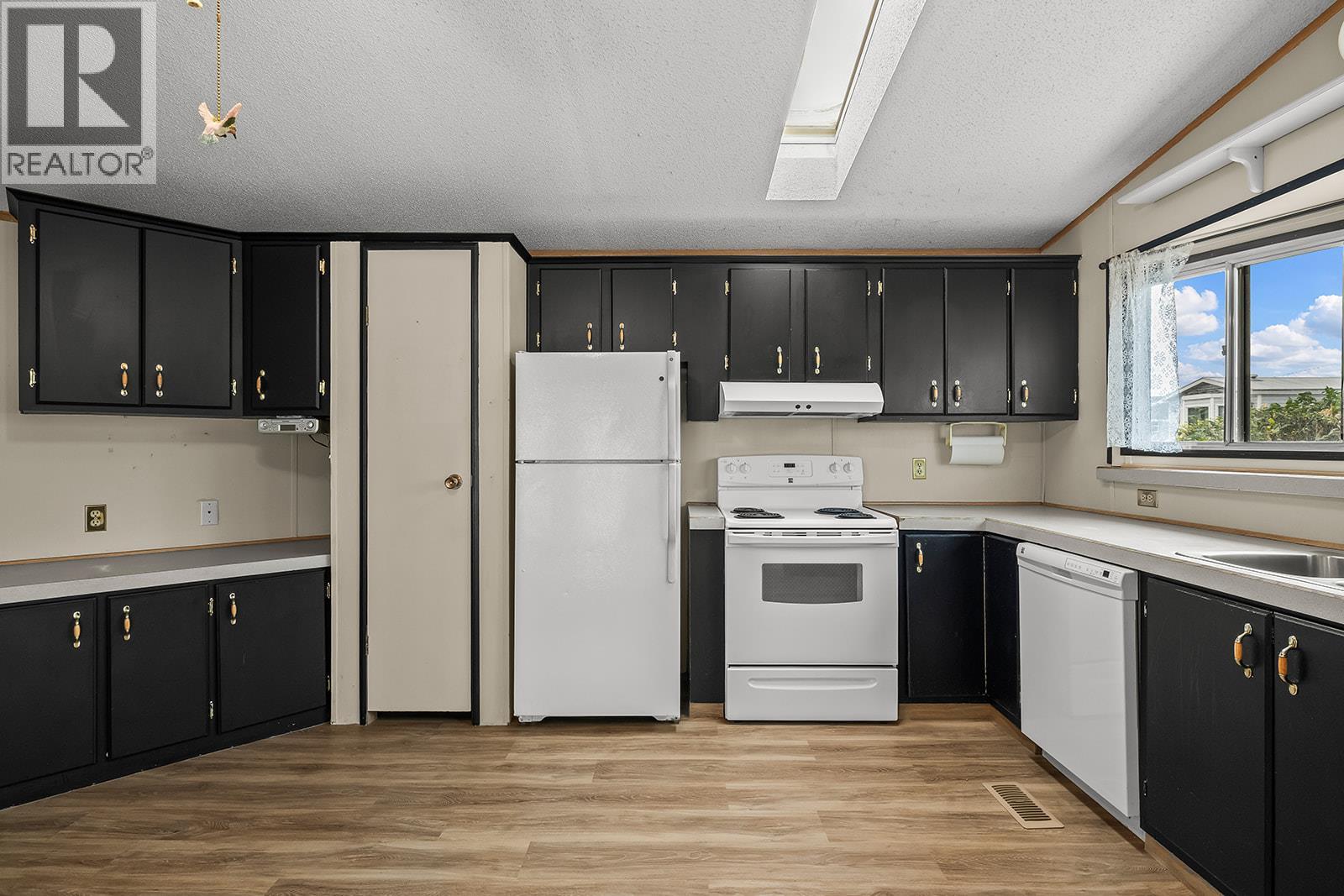 720 Commonwealth Road Unit# 144, Kelowna, British Columbia  V4V 1R9 - Photo 21 - 10390387