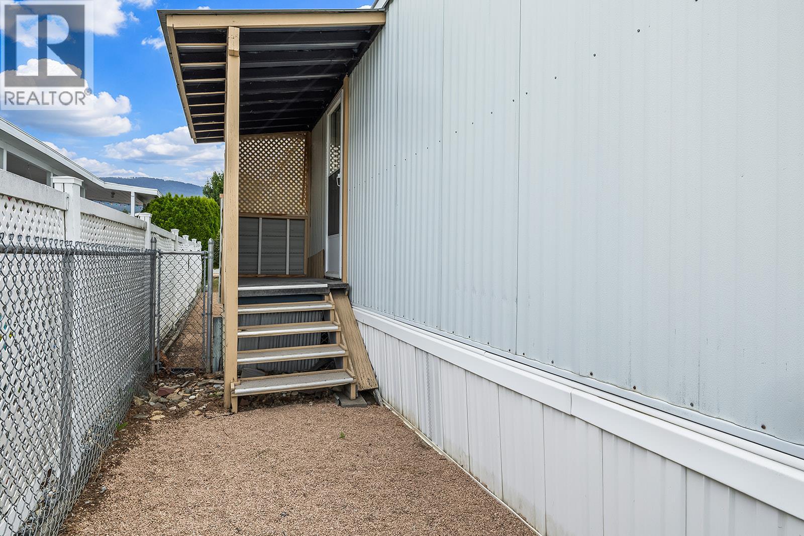 720 Commonwealth Road Unit# 144, Kelowna, British Columbia  V4V 1R9 - Photo 43 - 10390387