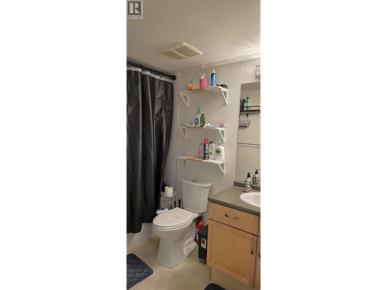 256 Hastings Avenue Unit# 206, Penticton, British Columbia  V2A 2V6 - Photo 11 - 10390723
