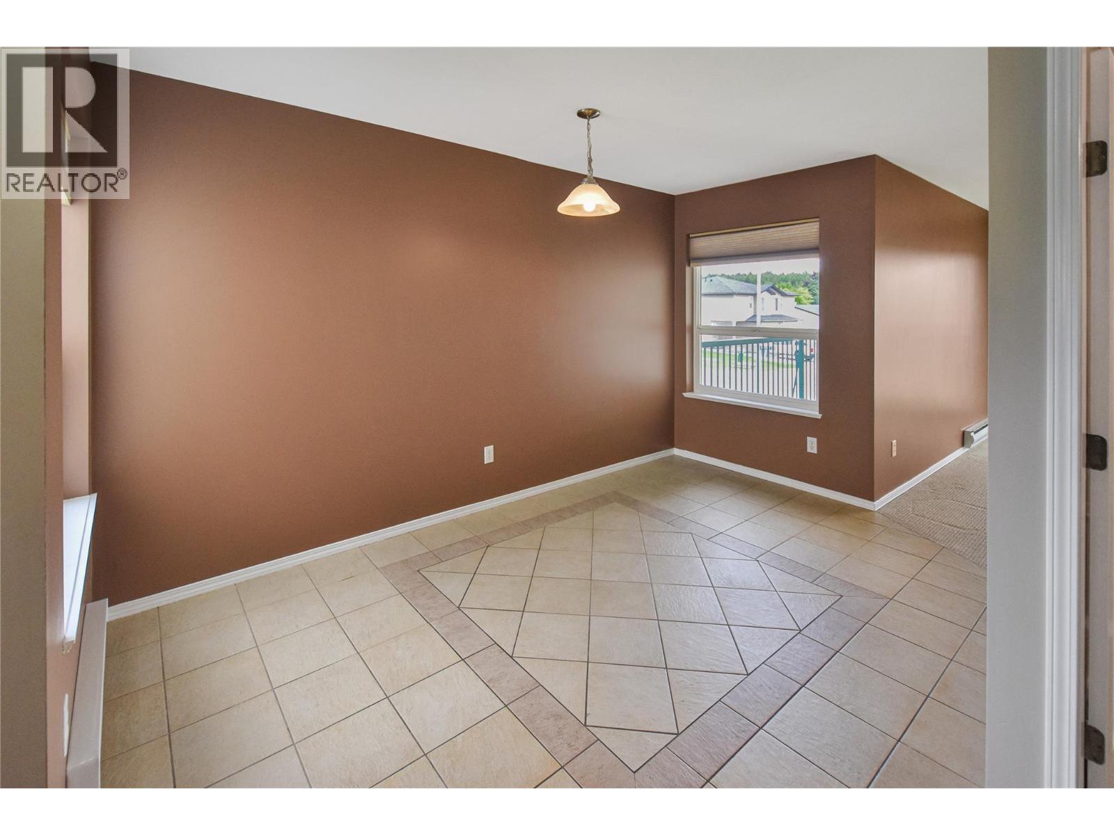 1004 23rd Ave N Unit# 219, Cranbrook, British Columbia  V1C 6P9 - Photo 4 - 10390518