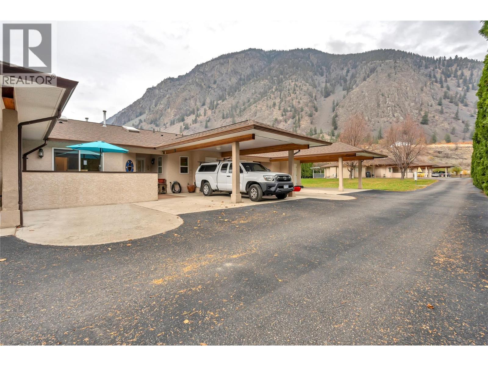 3038 Orchard Drive Unit# 2, keremeos, British Columbia