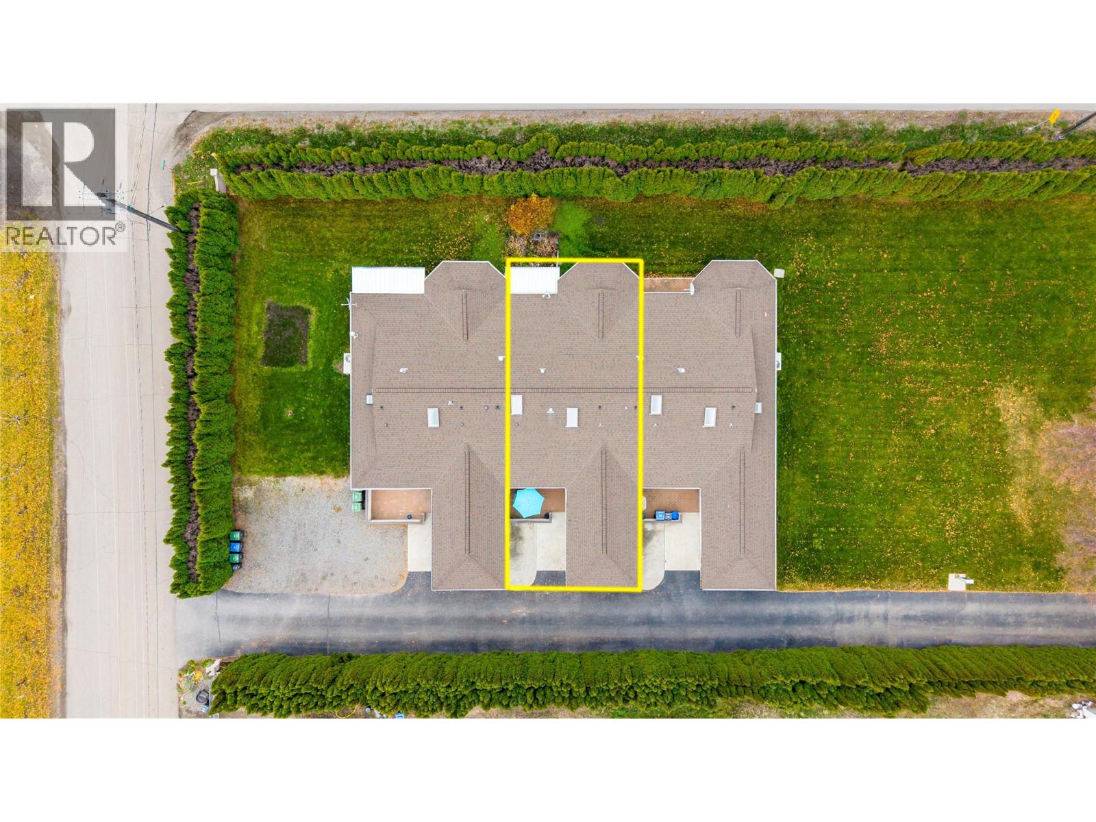 3038 Orchard Drive Unit# 2, Keremeos, British Columbia  V0X 1N1 - Photo 2 - 10390399