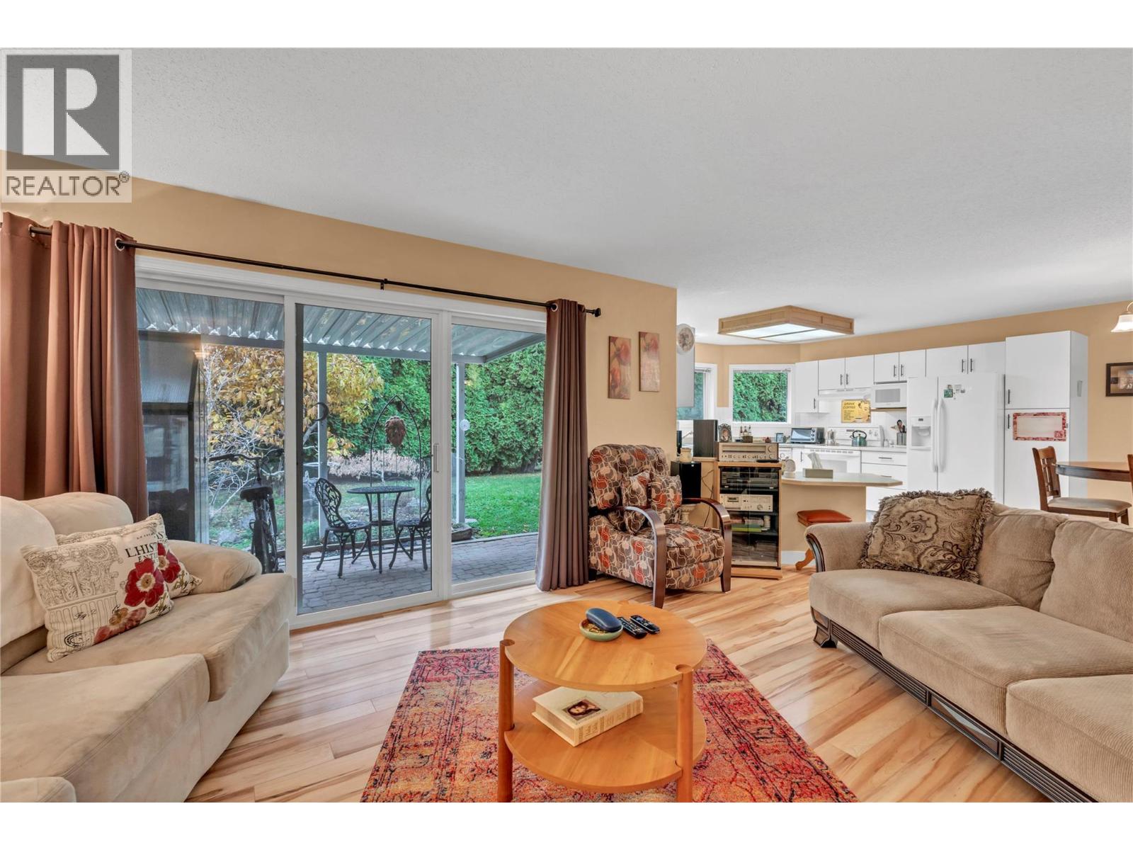 3038 Orchard Drive Unit# 2, Keremeos, British Columbia  V0X 1N1 - Photo 4 - 10390399