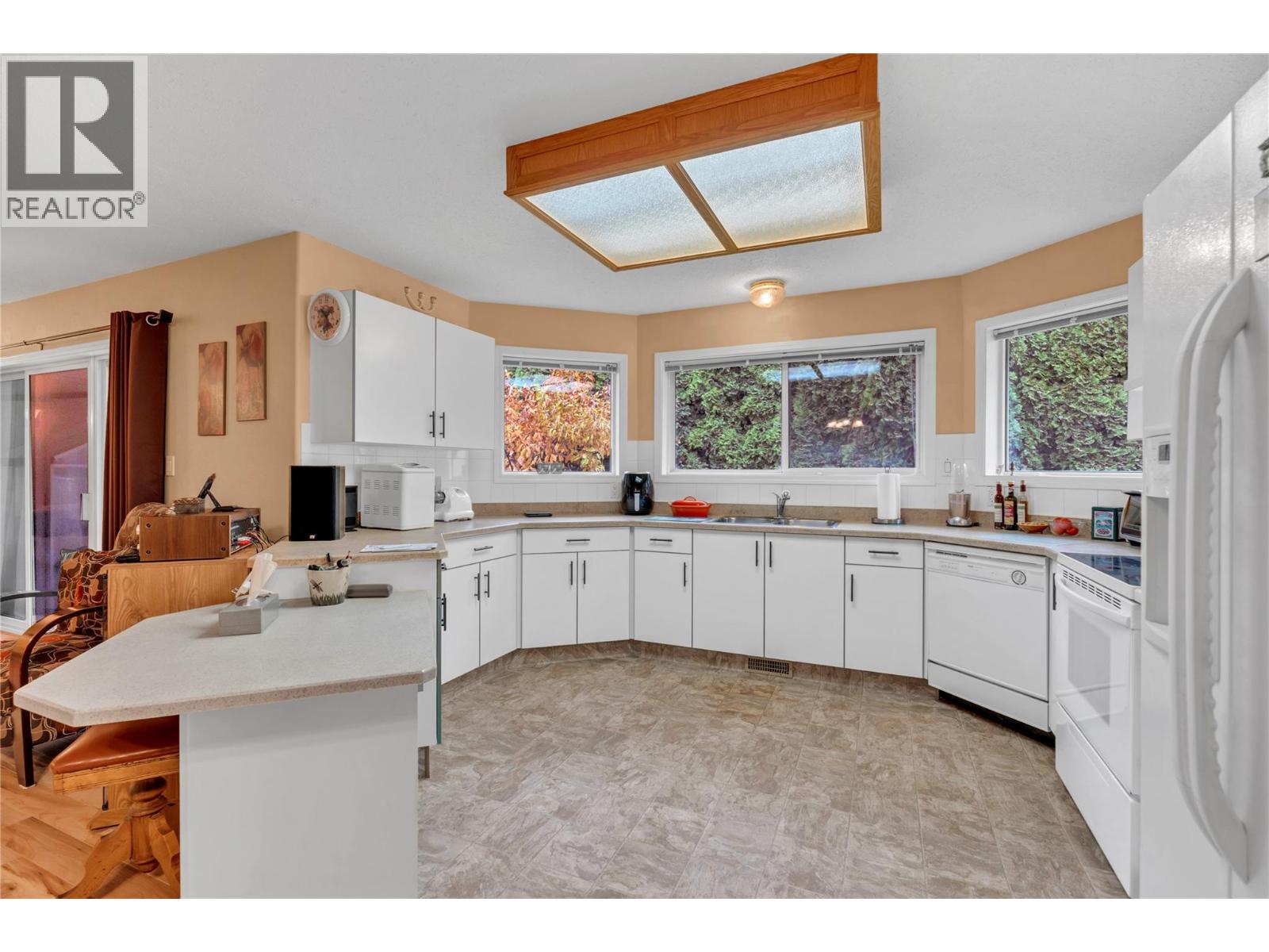 3038 Orchard Drive Unit# 2, Keremeos, British Columbia  V0X 1N1 - Photo 9 - 10390399