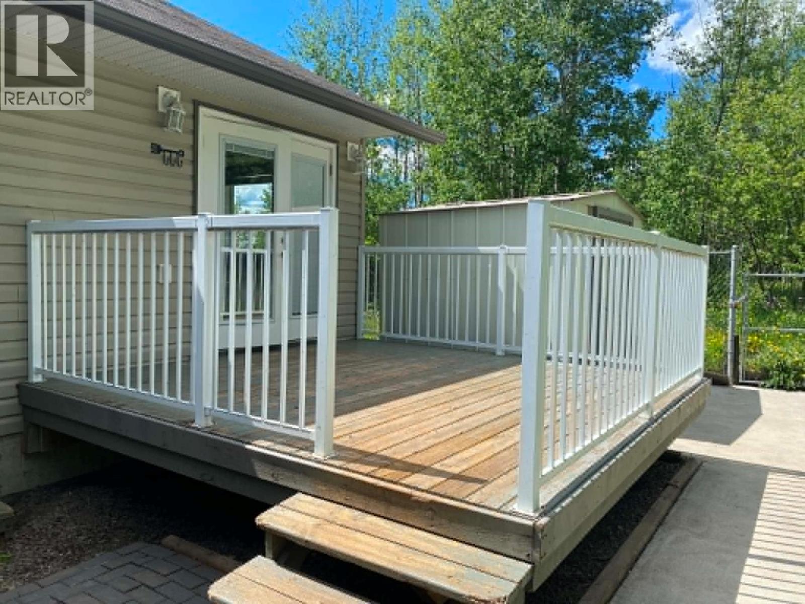 5404 Hillside Avenue, Chetwynd, British Columbia  V0C 1J0 - Photo 16 - 10390745