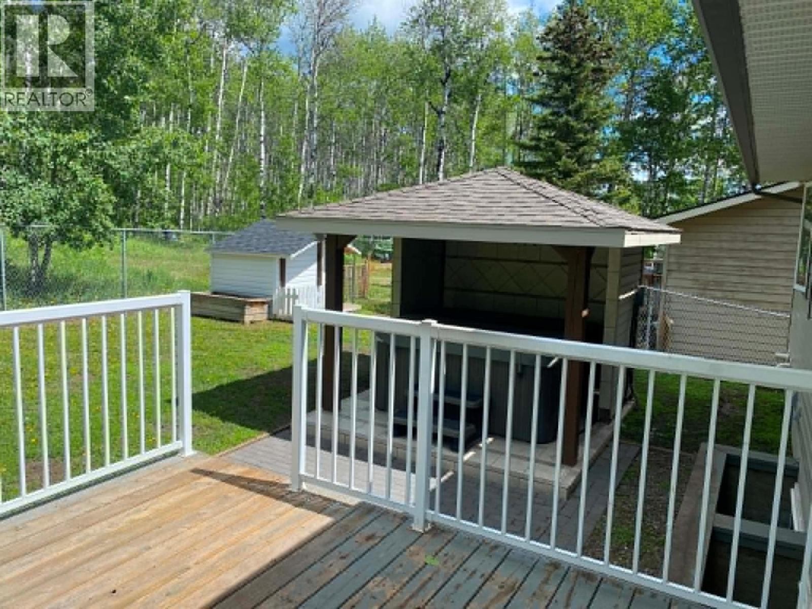 5404 Hillside Avenue, Chetwynd, British Columbia  V0C 1J0 - Photo 17 - 10390745