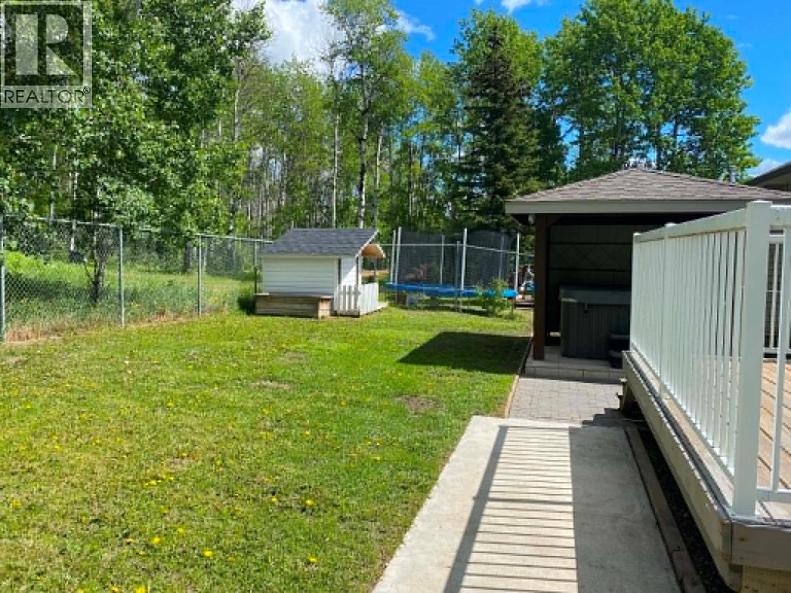 5404 Hillside Avenue, Chetwynd, British Columbia  V0C 1J0 - Photo 18 - 10390745