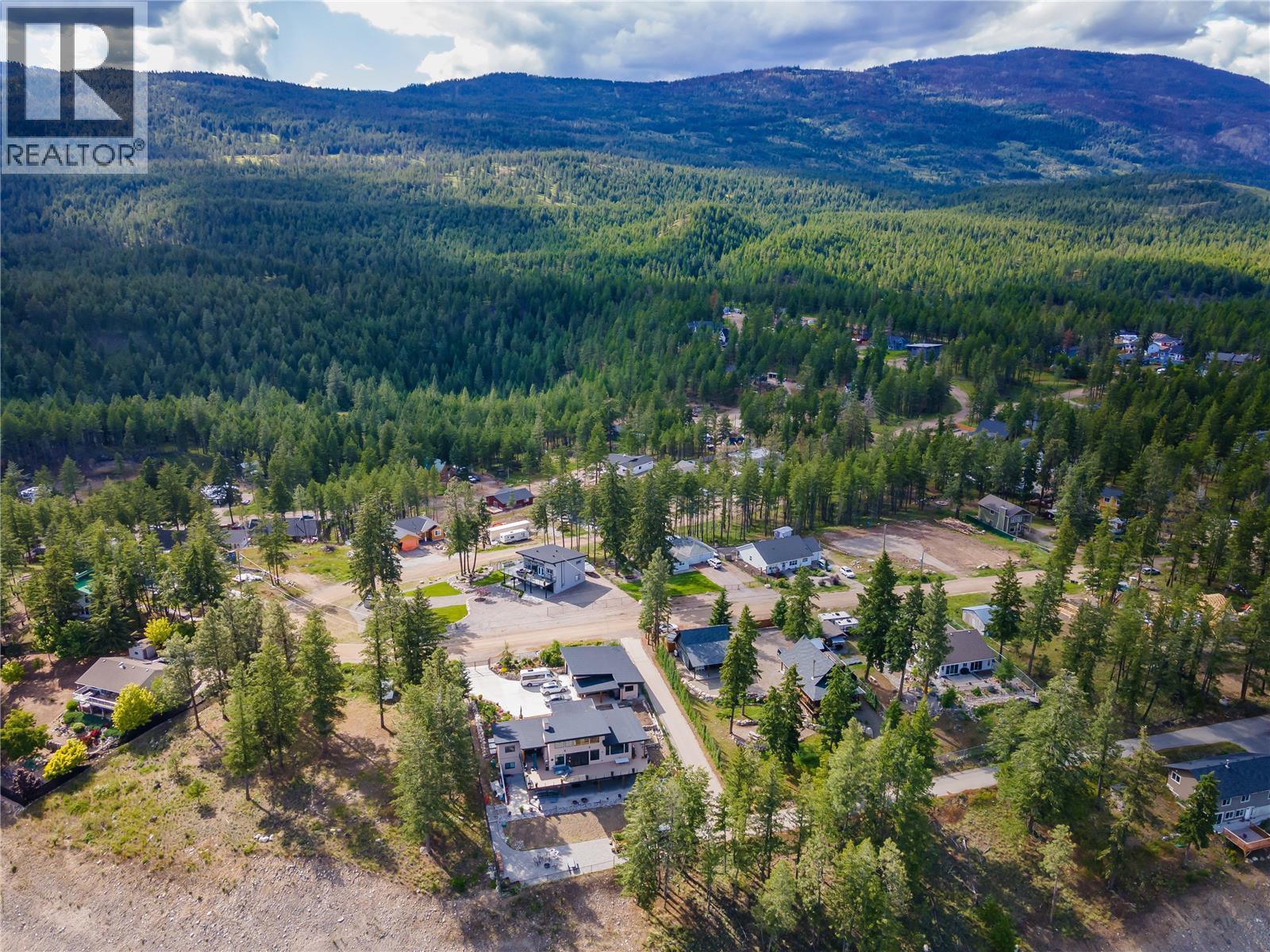 7210 Dunwaters Road, Kelowna, British Columbia  V1Z 3W5 - Photo 42 - 10390559