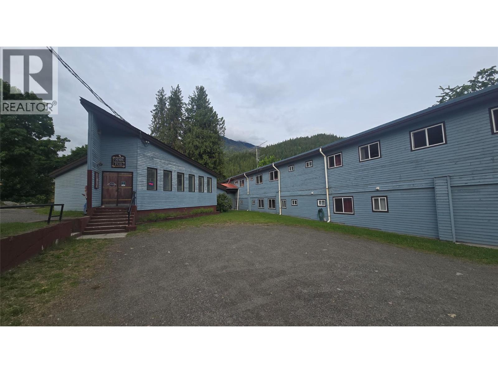 509 Slocan Avenue, New Denver, British Columbia  V0G 1S0 - Photo 2 - 10390226