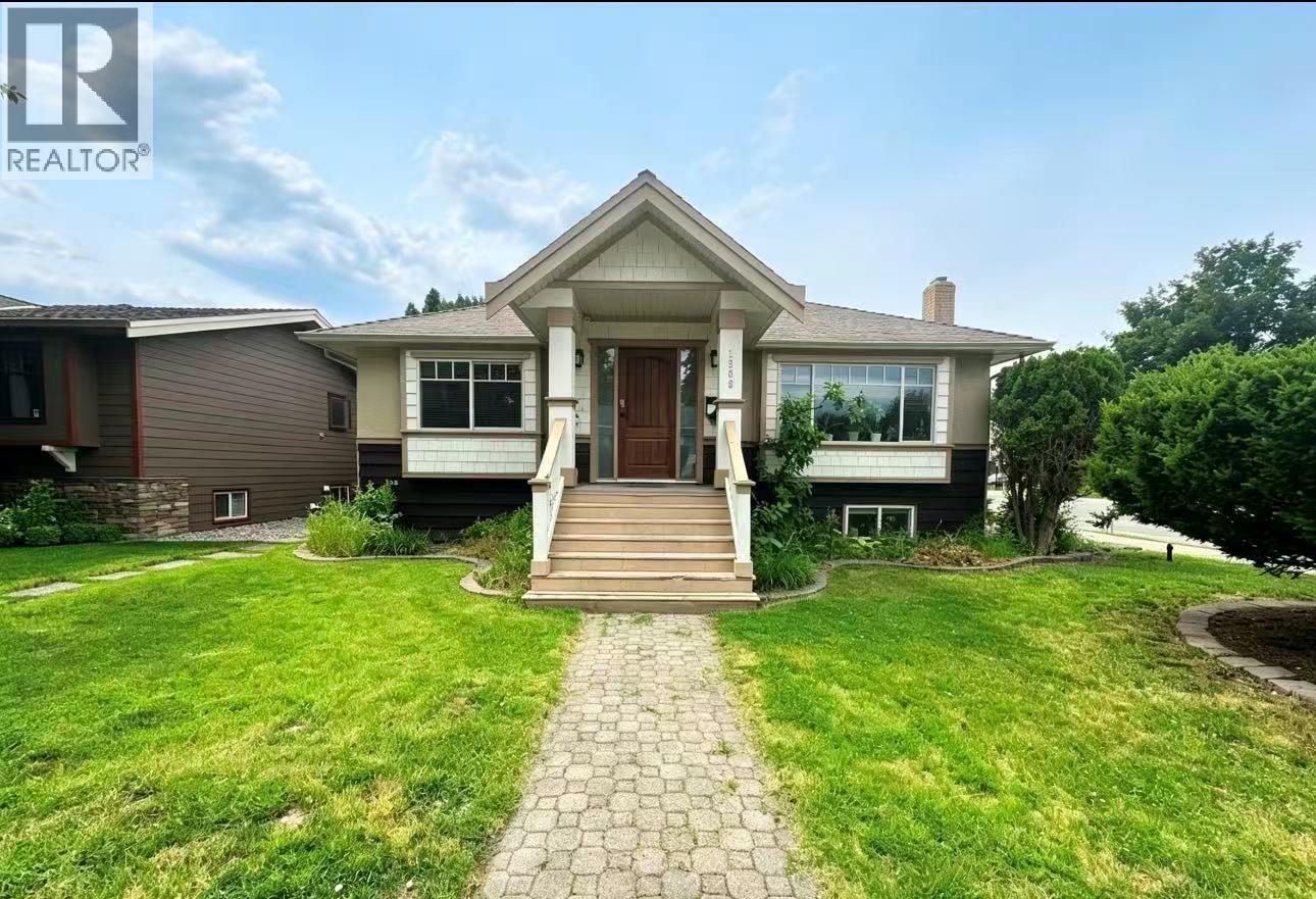 1906 Carruthers Street, Kelowna, British Columbia  V1Y 3B8 - Photo 2 - 10390755