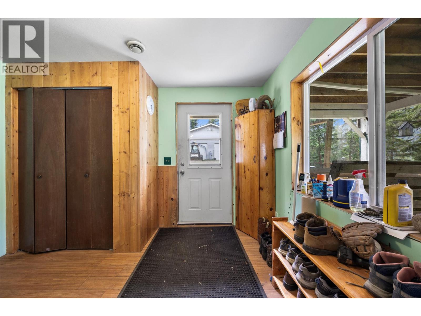 1120 Yellowhead Highway S, Mclure, British Columbia  V0E 2H0 - Photo 27 - 10390621