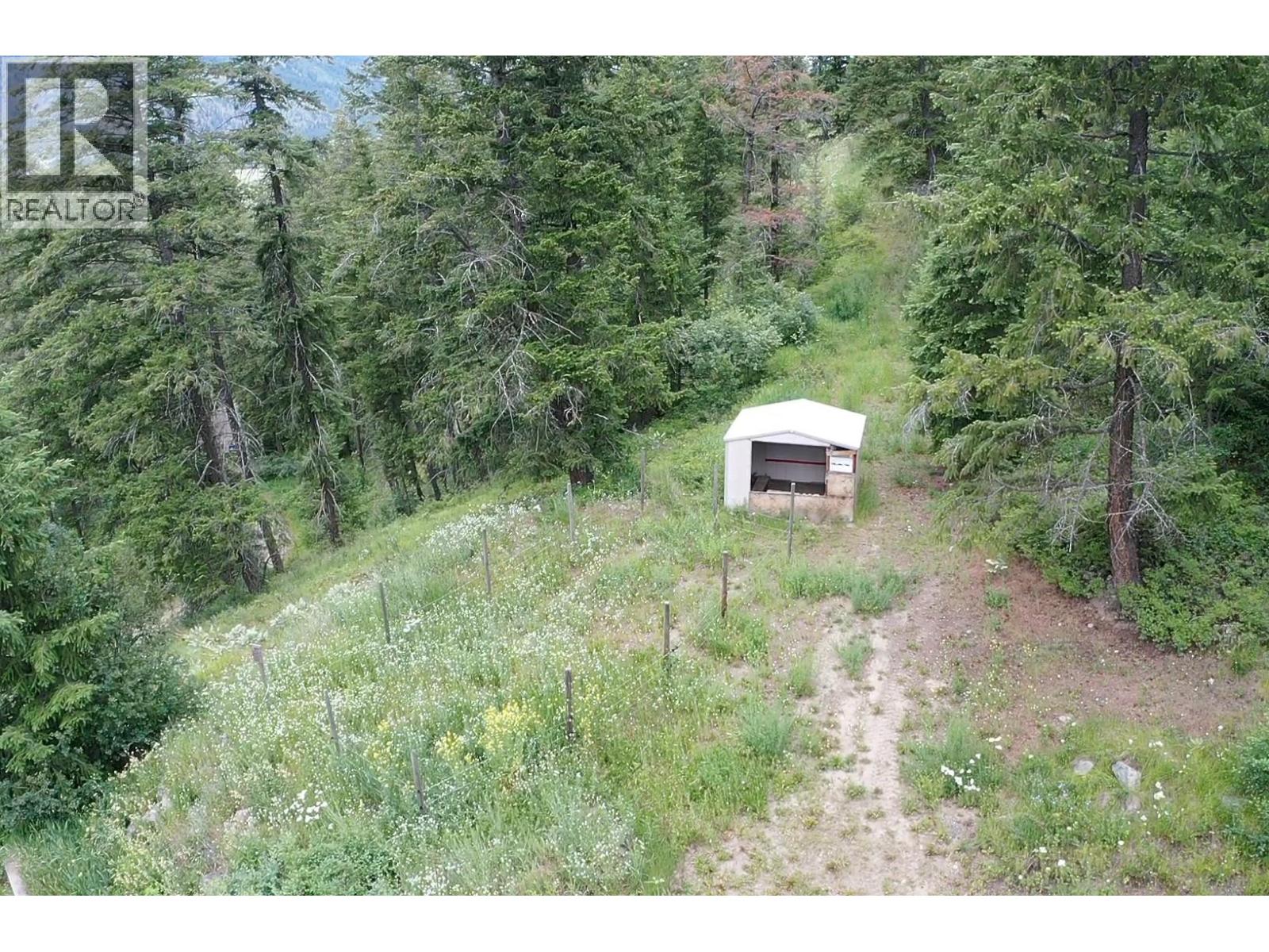 1120 Yellowhead Highway S, Mclure, British Columbia  V0E 2H0 - Photo 49 - 10390621