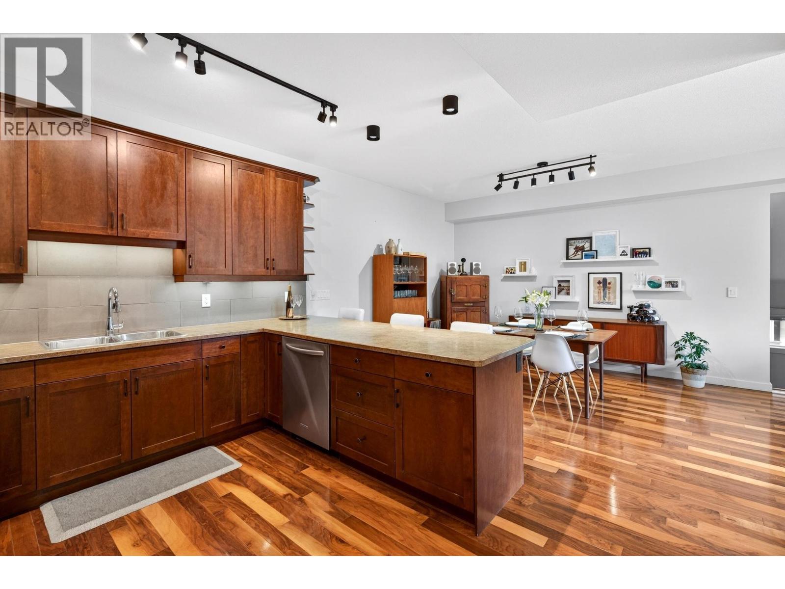 511 Yates Road N Unit# 206, Kelowna, British Columbia  V1V 2X2 - Photo 13 - 10390662