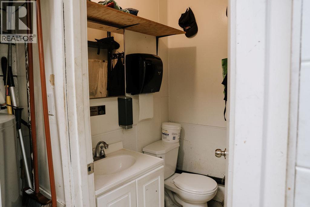2424 Main Street Unit# 2, West Kelowna, British Columbia  V4T 1P6 - Photo 29 - 10390443