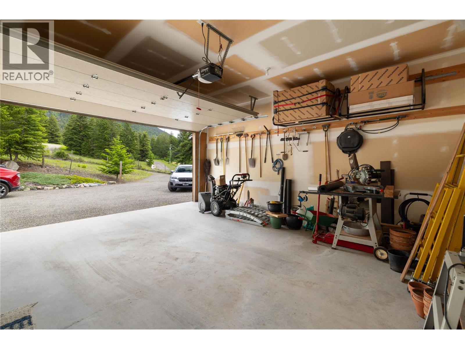 5128 Bolean Lake Road, Falkland, British Columbia  V0E 1W0 - Photo 27 - 10390180