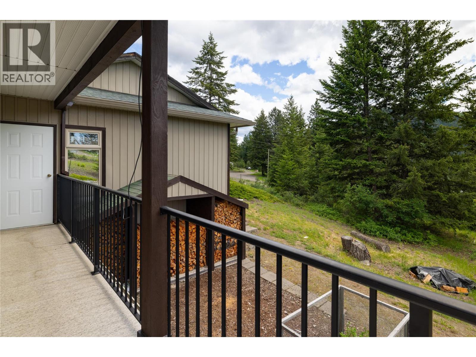 5128 Bolean Lake Road, Falkland, British Columbia  V0E 1W0 - Photo 38 - 10390180
