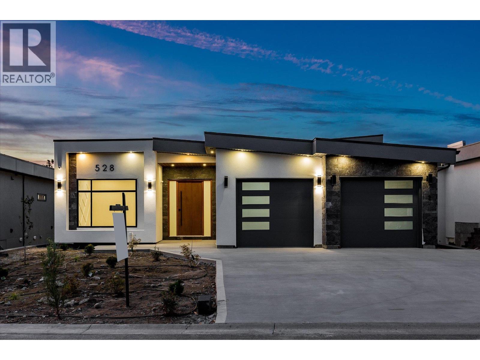 528 Hawes Court, Kelowna, British Columbia  V1W 5C5 - Photo 1 - 10389905