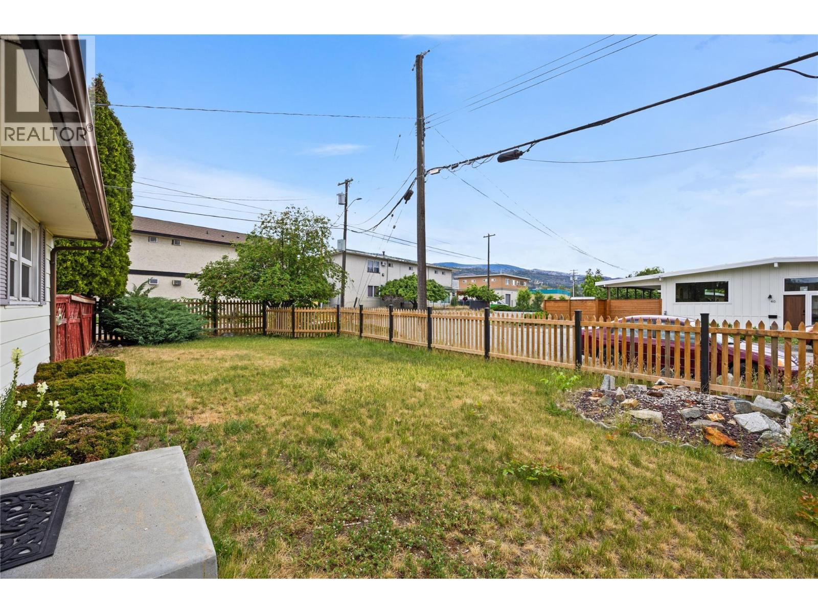 39 Granby Place, Penticton, British Columbia  V2A 2Z3 - Photo 2 - 10390415