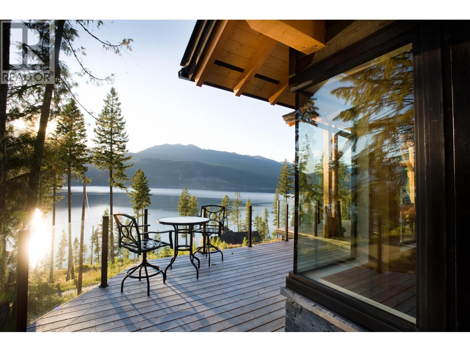 234 WALKERS Lane, kootenay bay, British Columbia