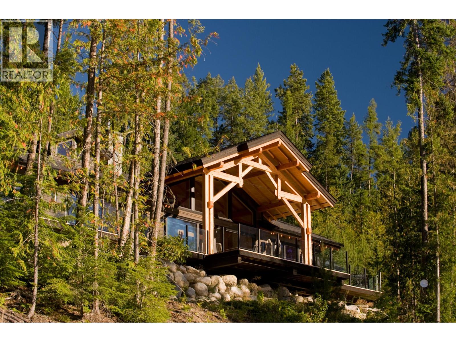 234 Walkers Lane, Kootenay Bay, British Columbia  V0B 1X0 - Photo 3 - 10390368