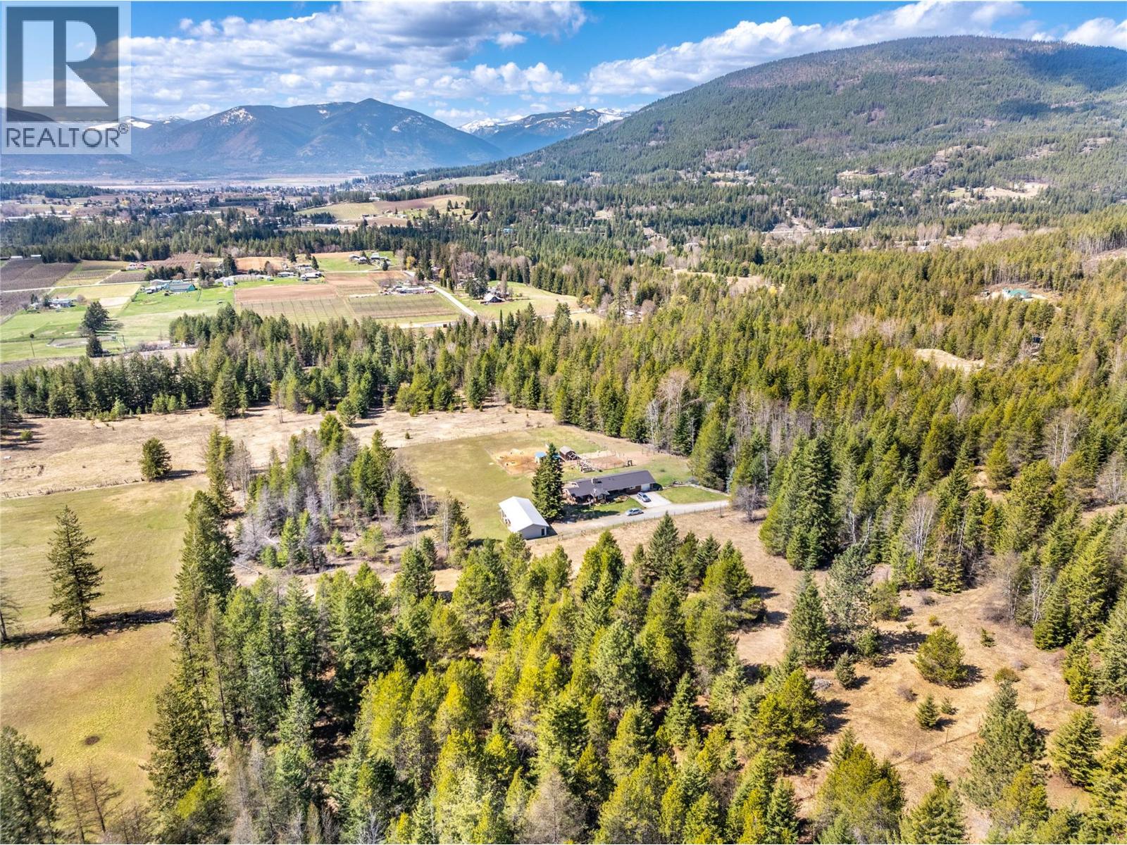 Lot 92 Mehrer Road, Canyon, British Columbia  V0B 1G0 - Photo 3 - 10390775