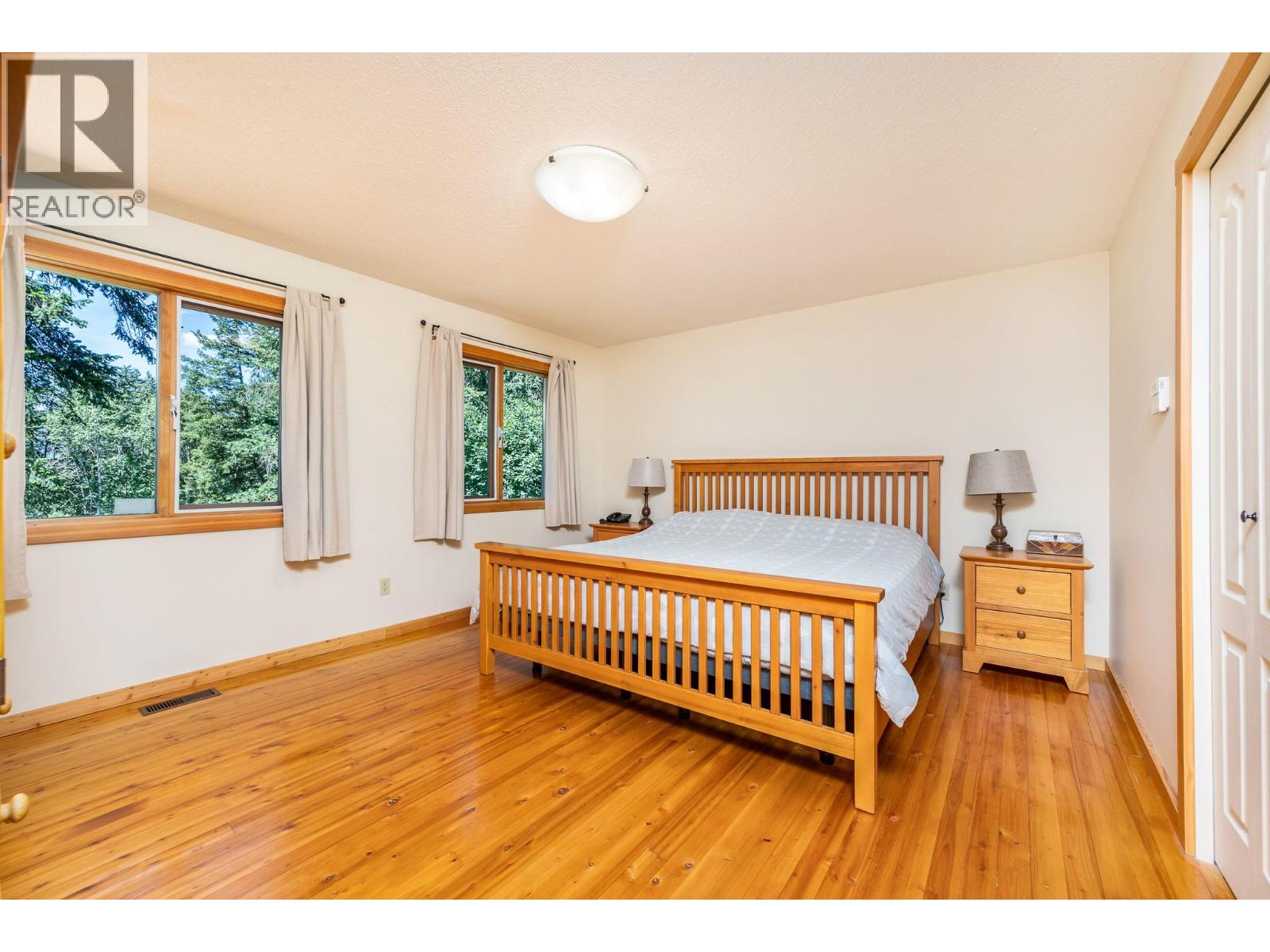 2245 Okanagan Street, Armstrong, British Columbia  V0E 1B0 - Photo 16 - 10390065
