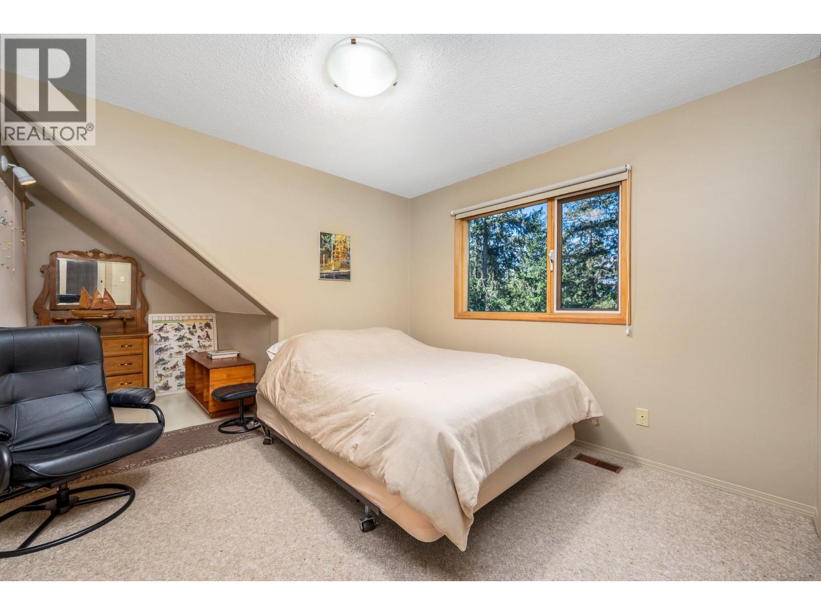 2245 Okanagan Street, Armstrong, British Columbia  V0E 1B0 - Photo 25 - 10390065