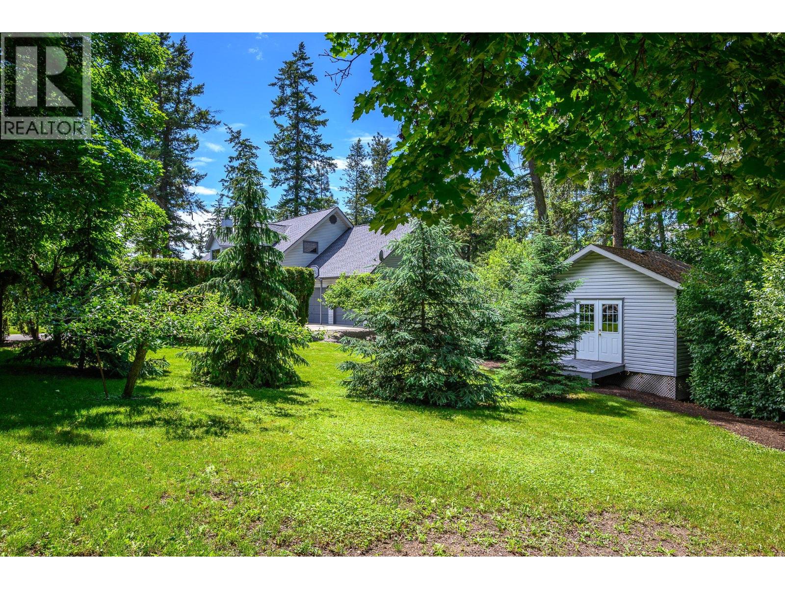 2245 Okanagan Street, Armstrong, British Columbia  V0E 1B0 - Photo 37 - 10390065