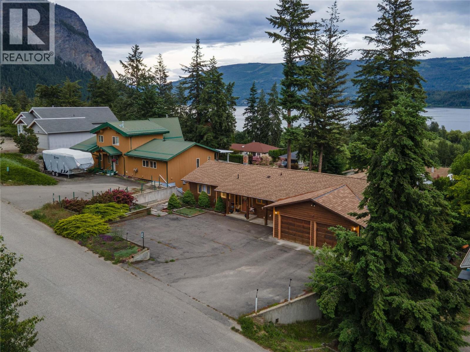 388 Sumac Road, Tappen, British Columbia  V0E 2X0 - Photo 54 - 10389682