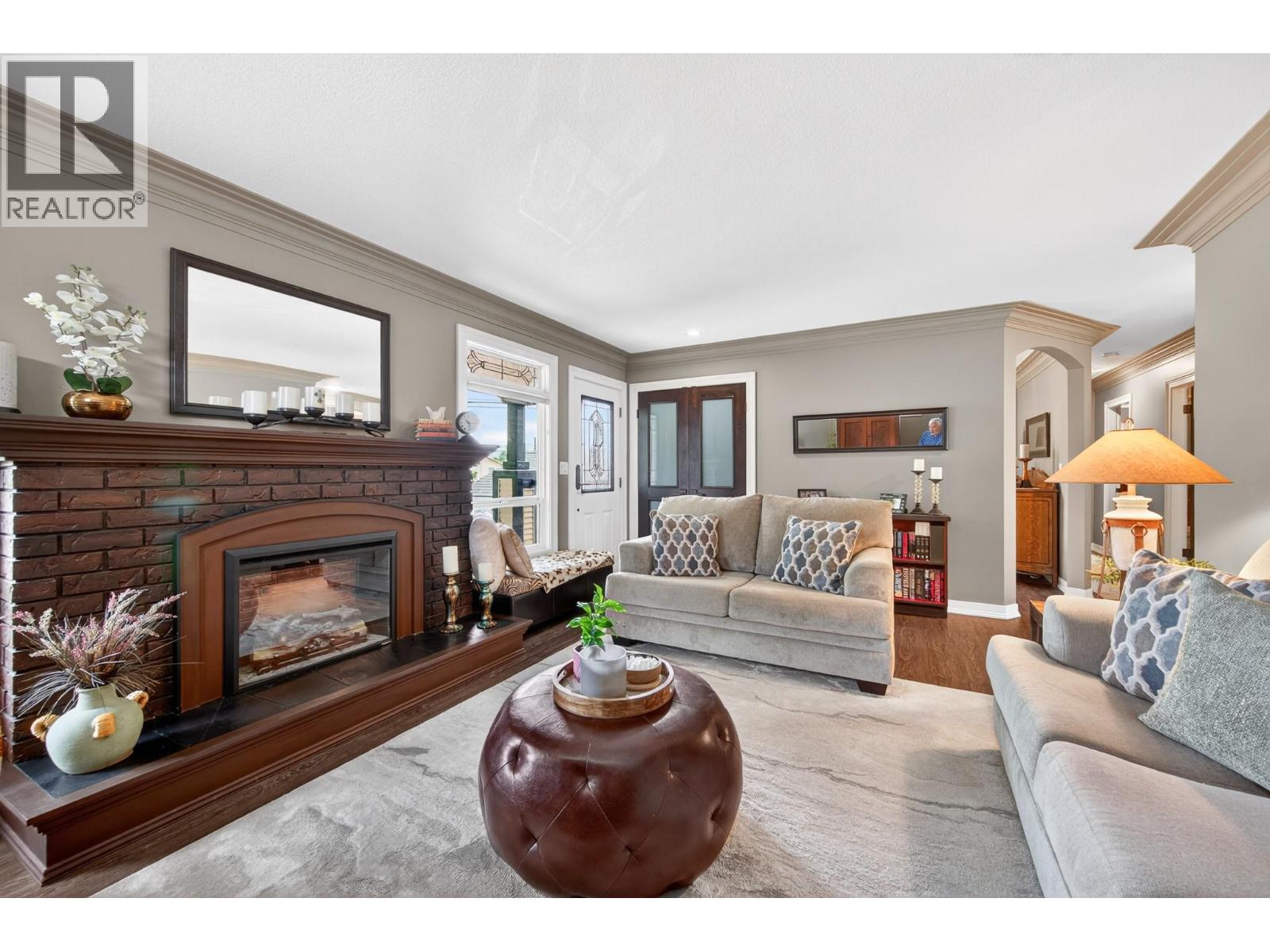 1026 Crestline Street, Kamloops, British Columbia  V2B 5Y1 - Photo 4 - 10390762