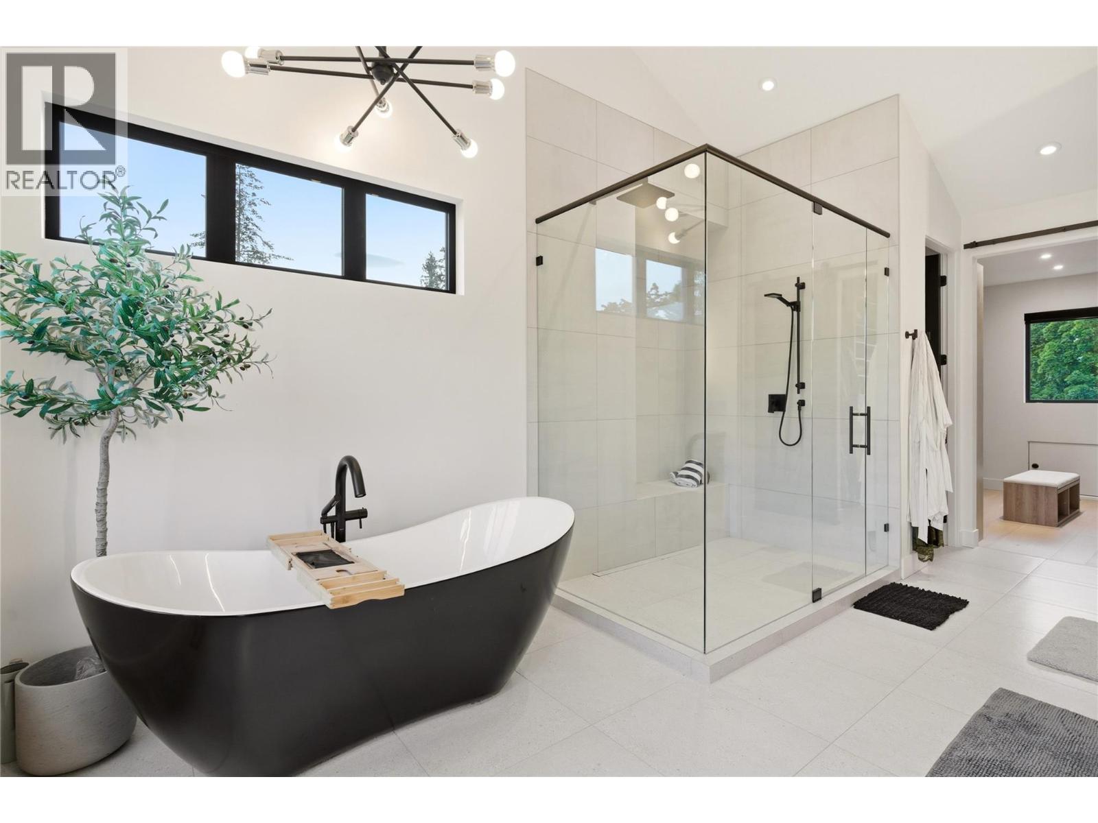 267 Lake Avenue, Kelowna, British Columbia  V1Y 5W6 - Photo 28 - 10390615