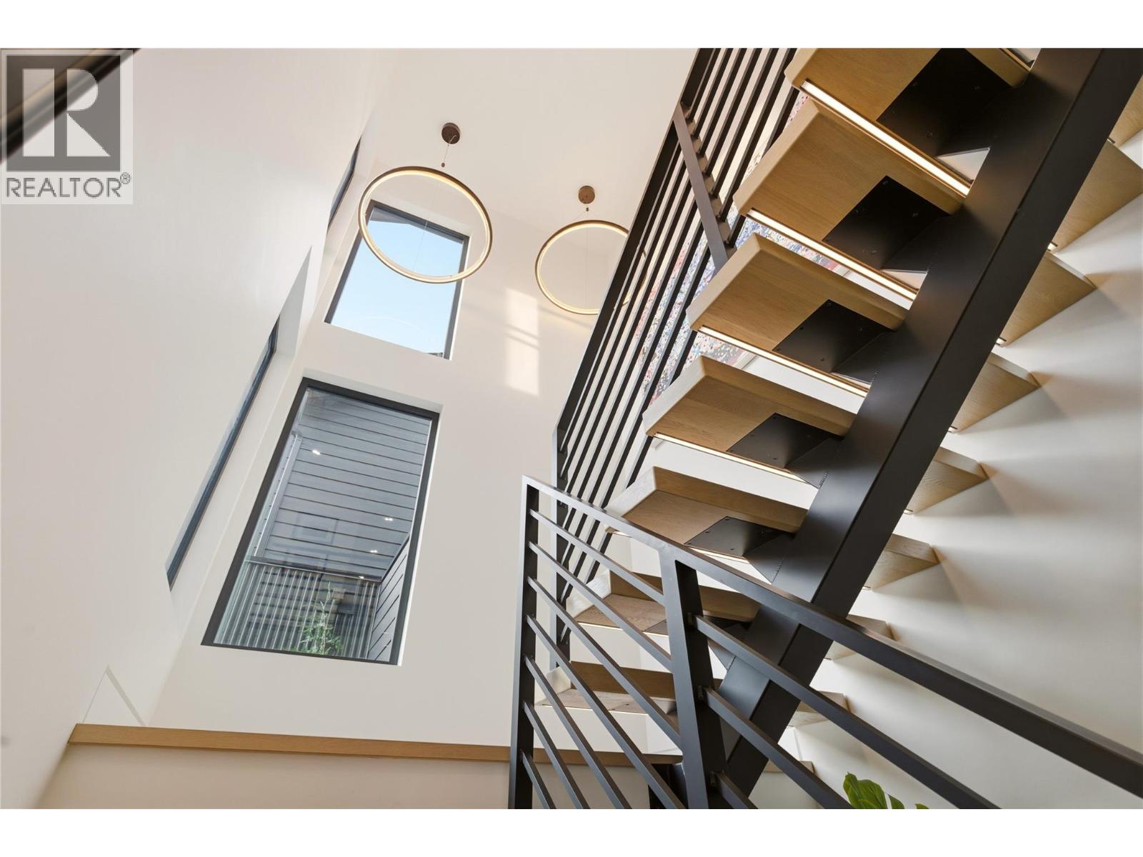 267 Lake Avenue, Kelowna, British Columbia  V1Y 5W6 - Photo 39 - 10390615