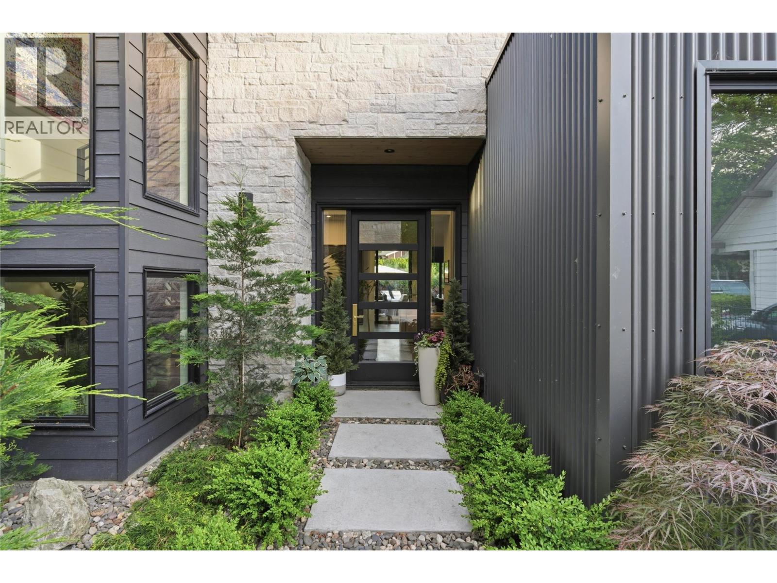 267 Lake Avenue, Kelowna, British Columbia  V1Y 5W6 - Photo 83 - 10390615