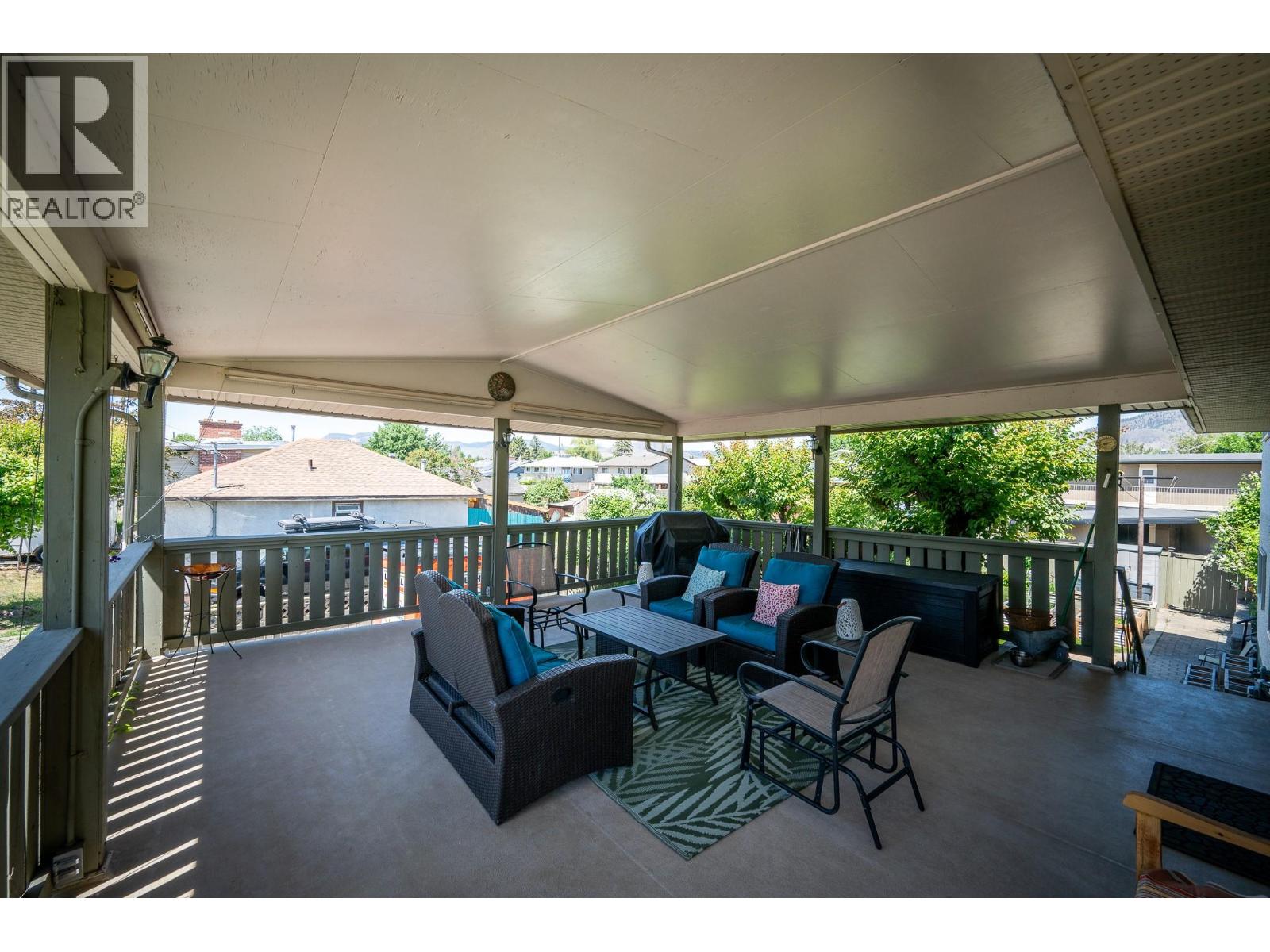 237 Schubert Drive, Kamloops, British Columbia  V2B 2E1 - Photo 19 - 10390608