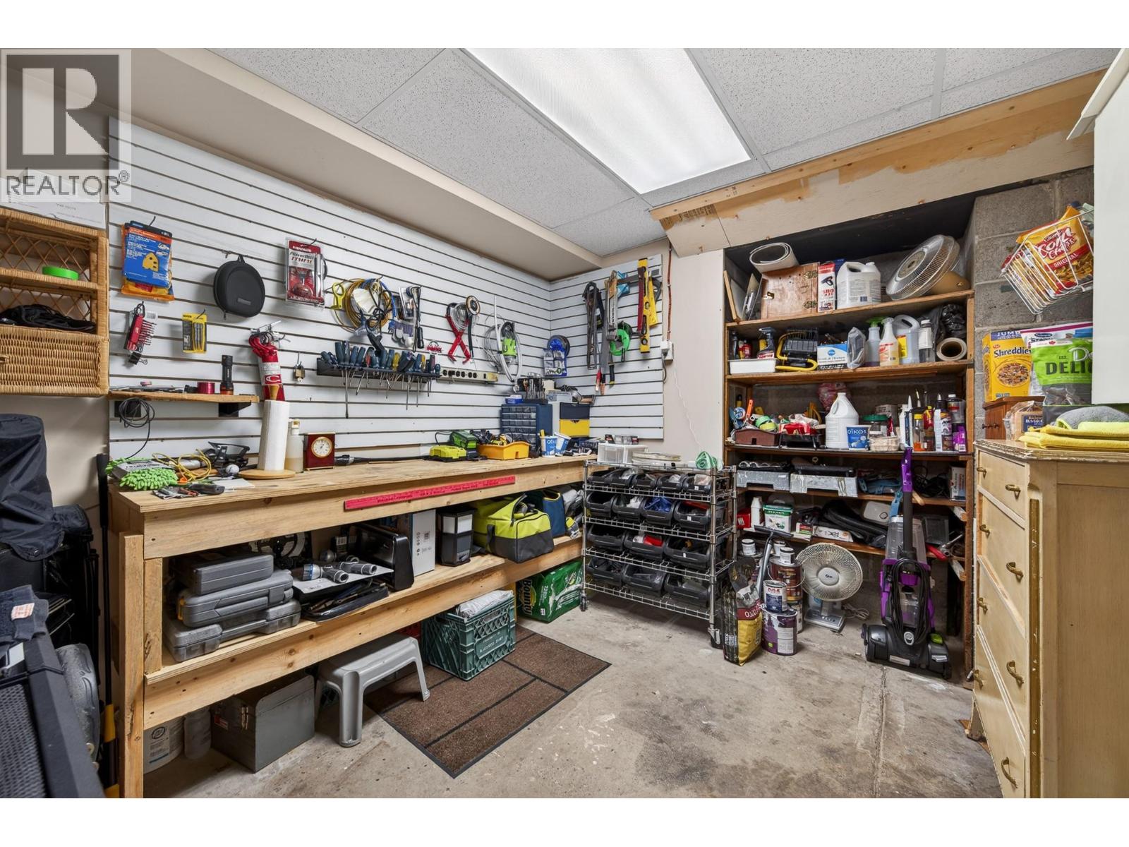 237 Schubert Drive, Kamloops, British Columbia  V2B 2E1 - Photo 23 - 10390608