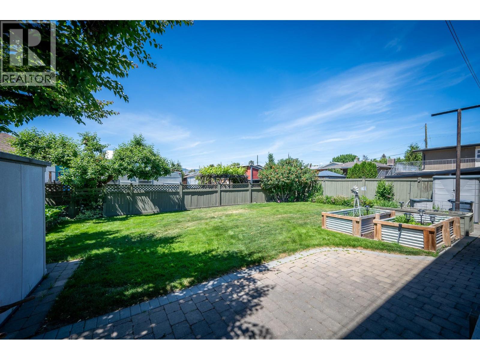 237 Schubert Drive, Kamloops, British Columbia  V2B 2E1 - Photo 33 - 10390608