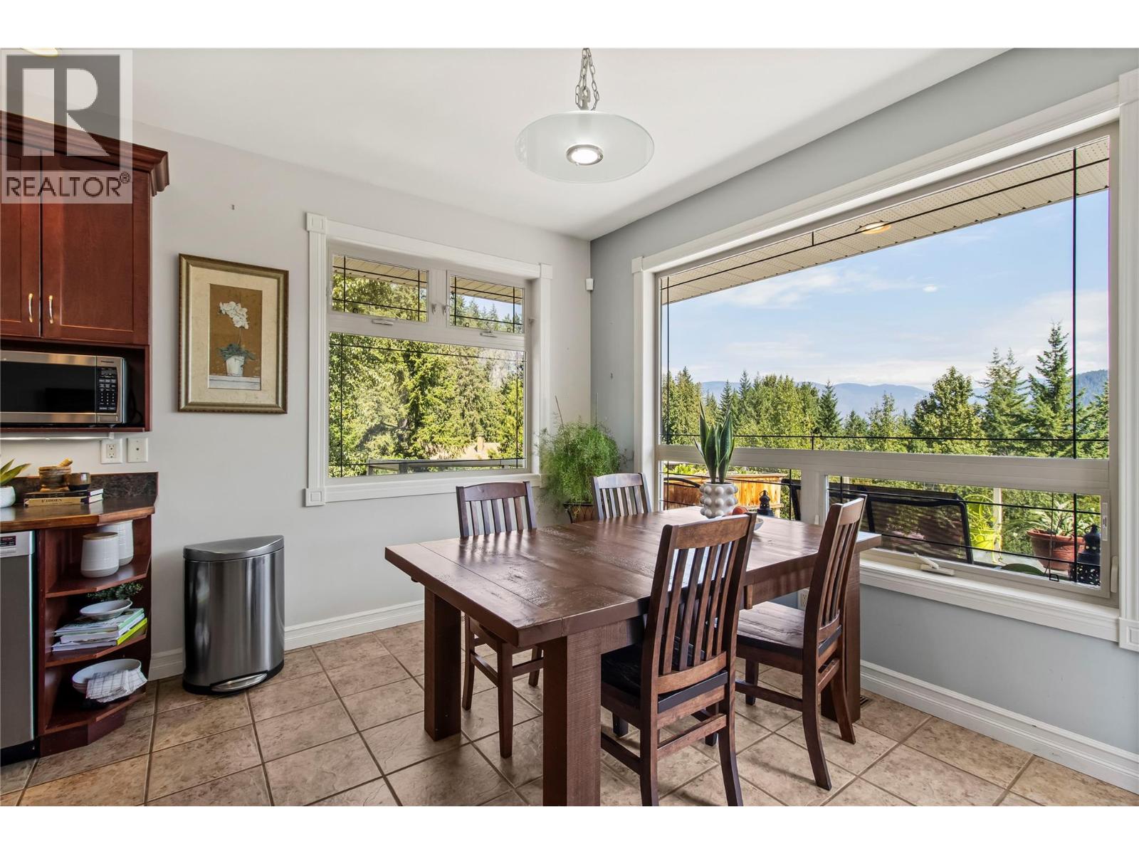 2422 Waverly Drive, Blind Bay, British Columbia  V0E 1H2 - Photo 24 - 10388921
