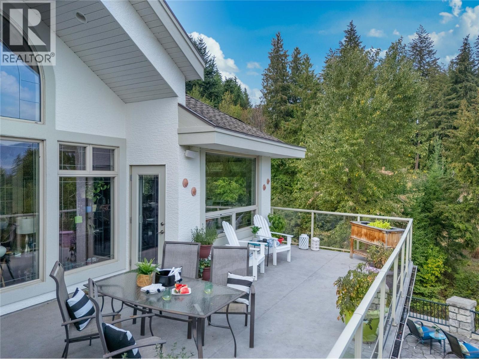 2422 Waverly Drive, Blind Bay, British Columbia  V0E 1H2 - Photo 8 - 10388921