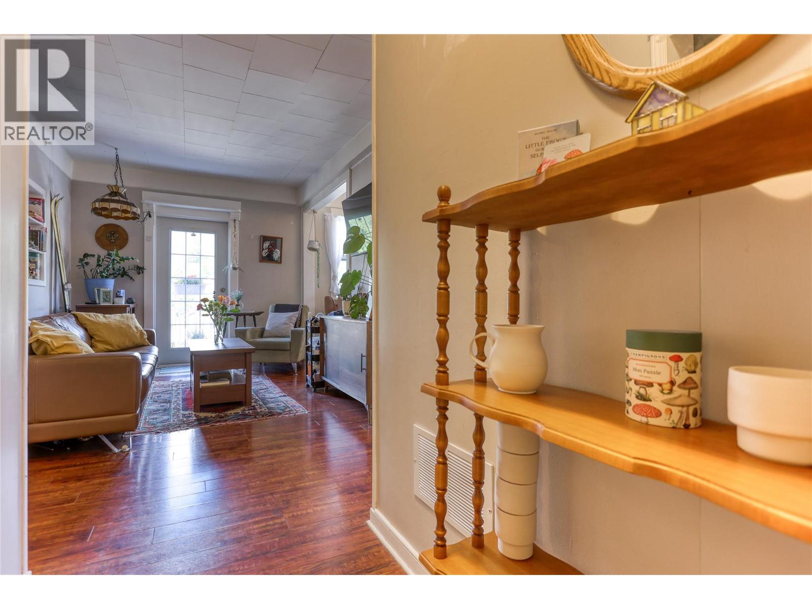 2044 Washington Street Unit# 10, Rossland, British Columbia  V0G 1Y0 - Photo 11 - 10389795