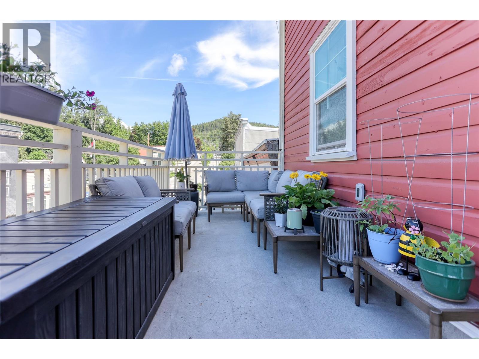 2044 Washington Street Unit# 10, Rossland, British Columbia  V0G 1Y0 - Photo 16 - 10389795