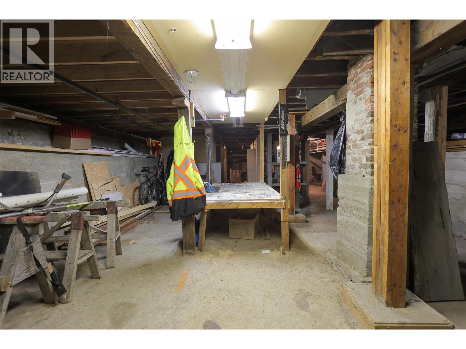 2044 Washington Street Unit# 10, Rossland, British Columbia  V0G 1Y0 - Photo 21 - 10389795
