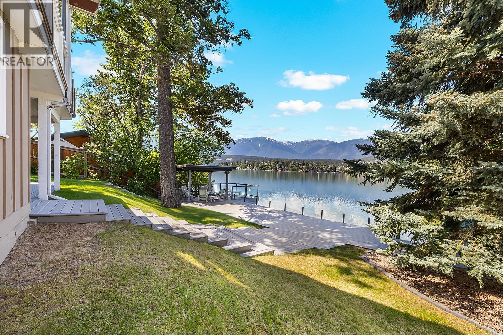 695 Lakeview Road, Invermere, British Columbia  V0A 1K3 - Photo 10 - 10388317