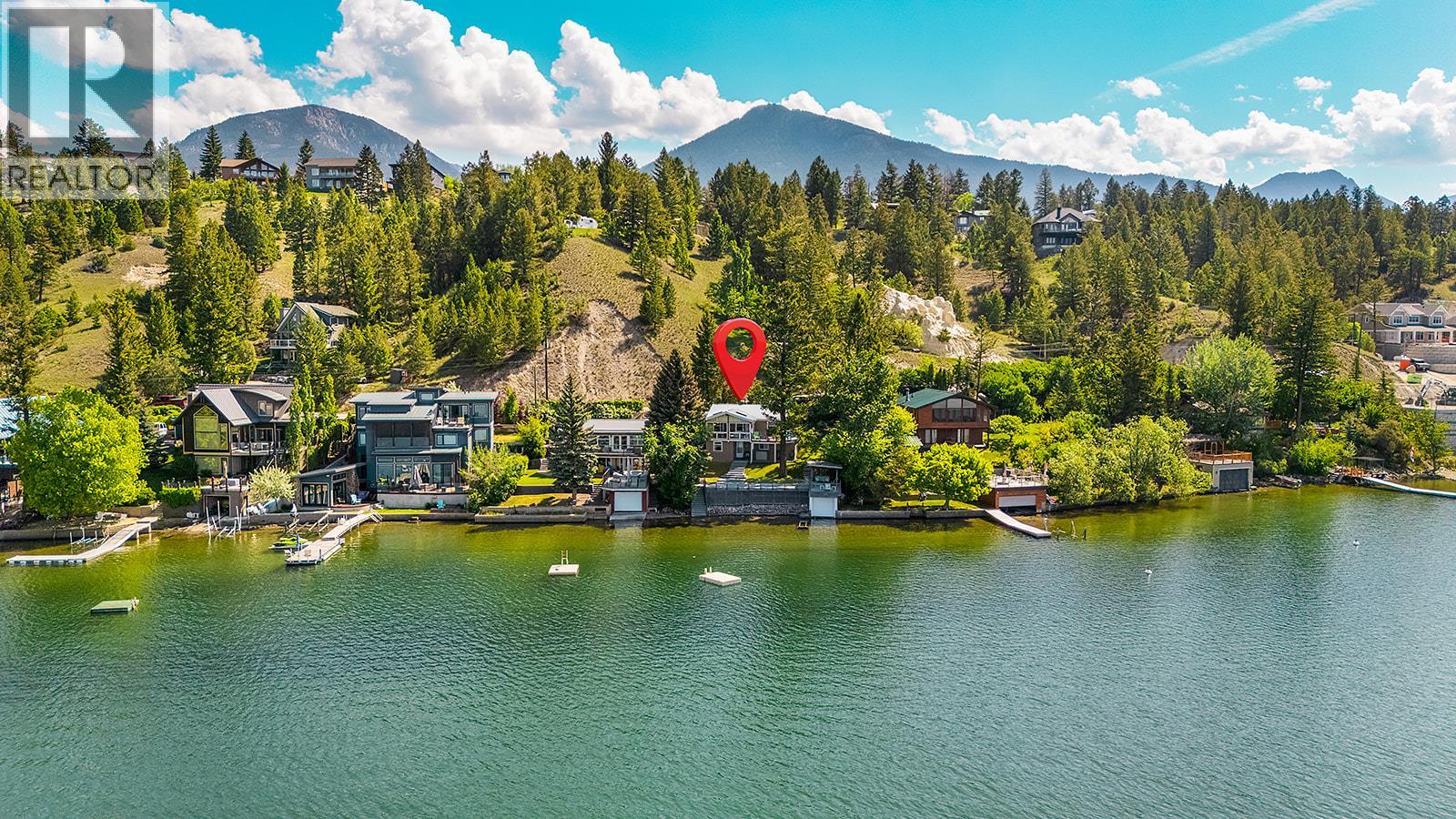695 Lakeview Road, Invermere, British Columbia  V0A 1K3 - Photo 4 - 10388317