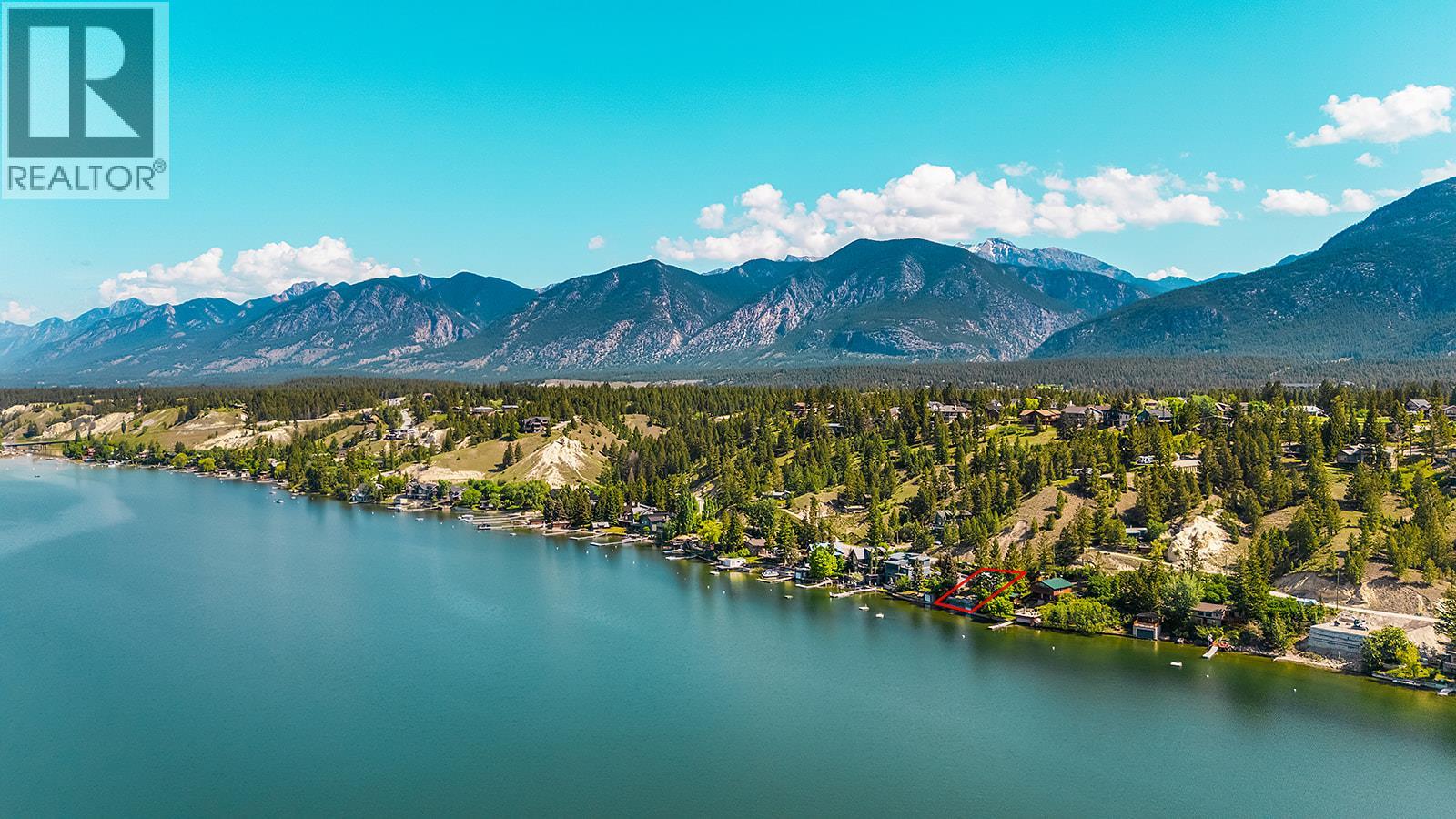 695 Lakeview Road, Invermere, British Columbia  V0A 1K3 - Photo 53 - 10388317