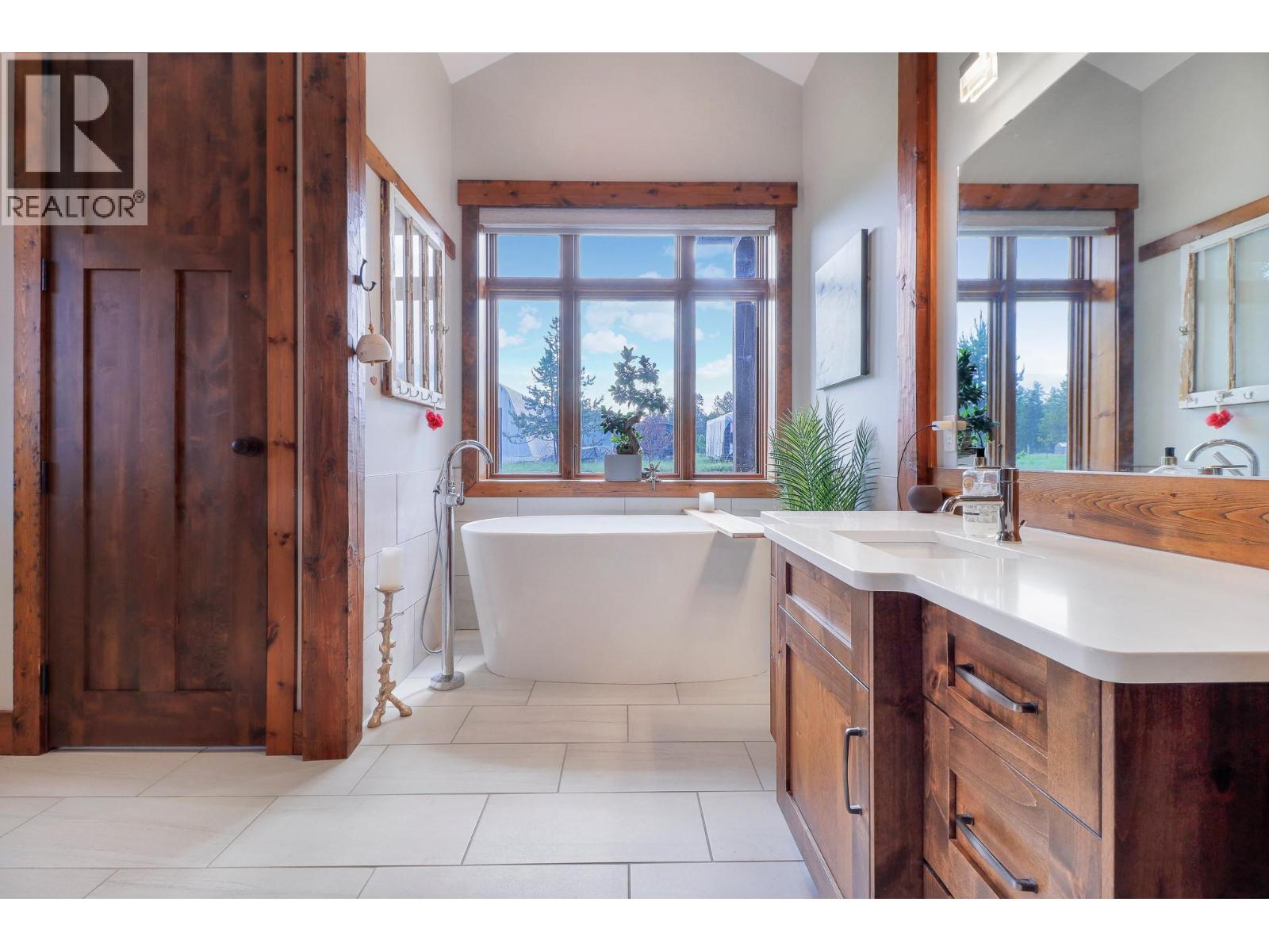 4230 21st Street S, Cranbrook, British Columbia  V1C 7A7 - Photo 42 - 10390637